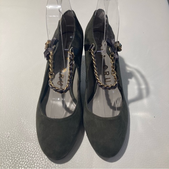 LOLA CRUZ Sz 37 Olive Suede With  Metal Chain Kitten Heel Shoes - Picture 2 of 10